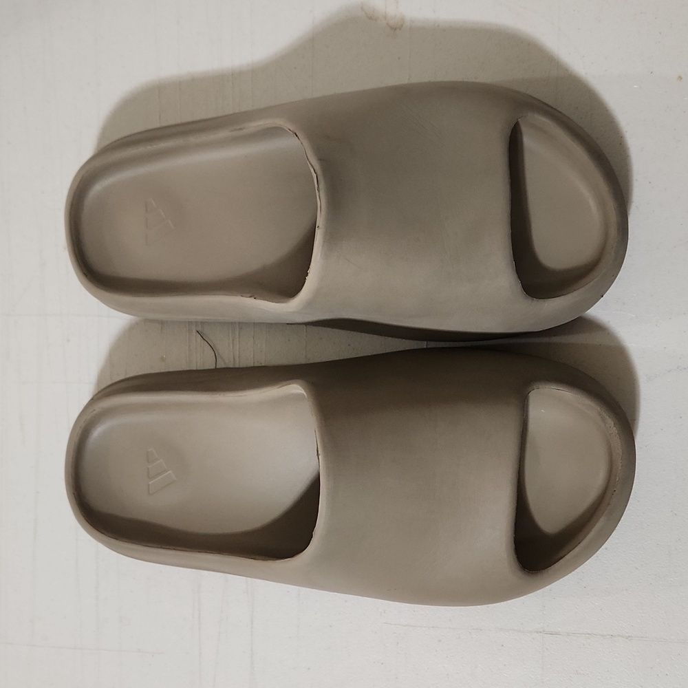 Yeezy Slide Pure Men's size 8